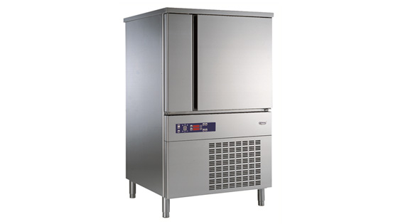 Resfriador/UltraCongelador Rápido –  Blast Chiller-Freezer Crosswise – 64/56 Kg